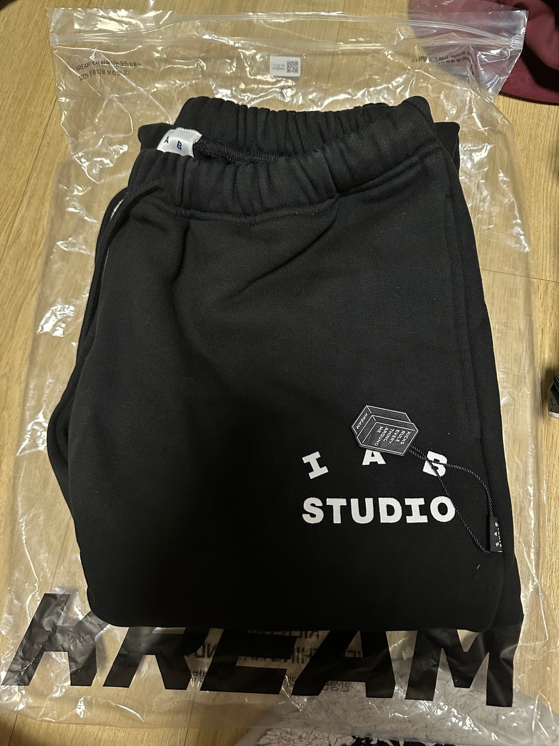 iabstudio 조거 상품이미지1
