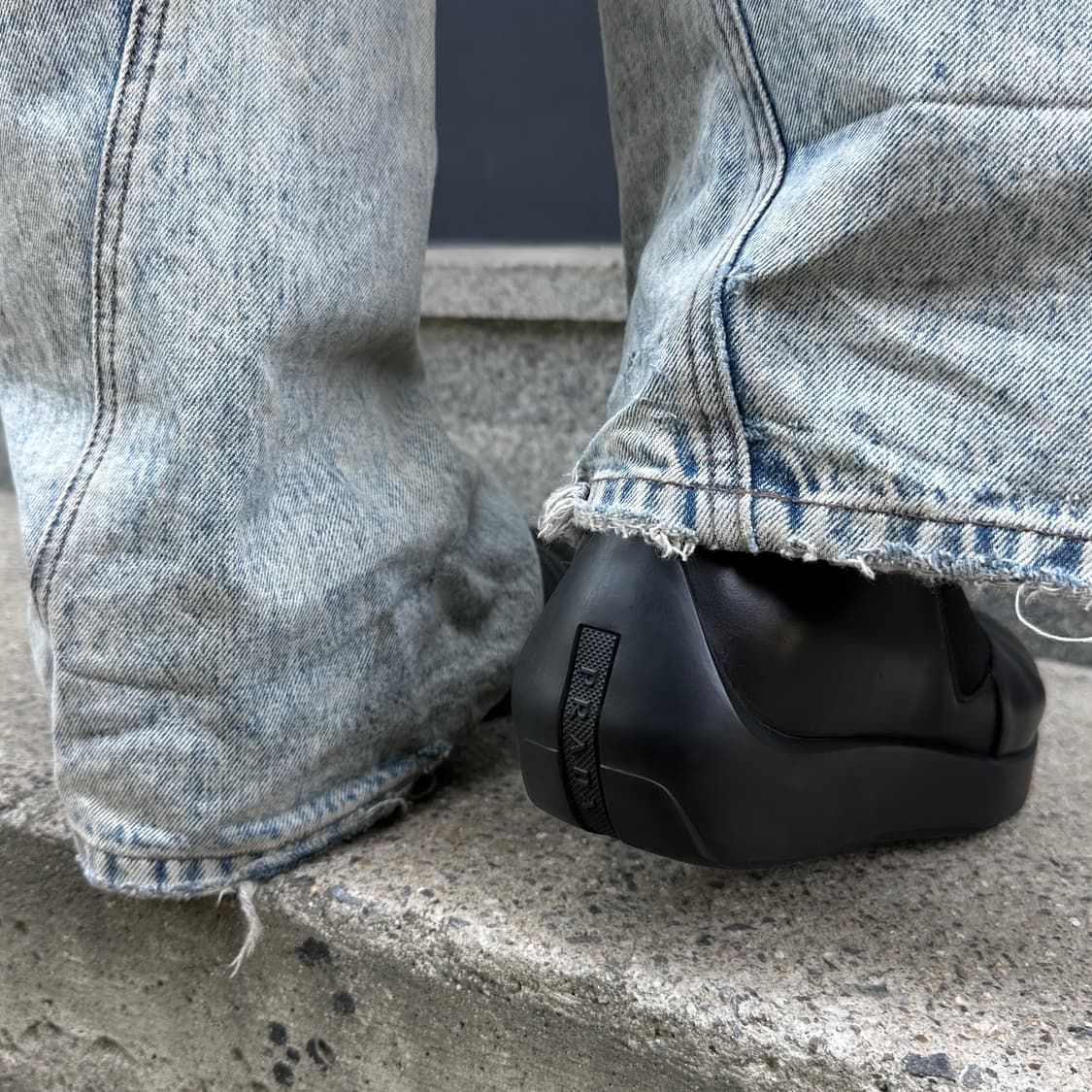 블랙 프라다 스포츠 플랫폼 슬립온 로퍼 로퍼 상품이미지7