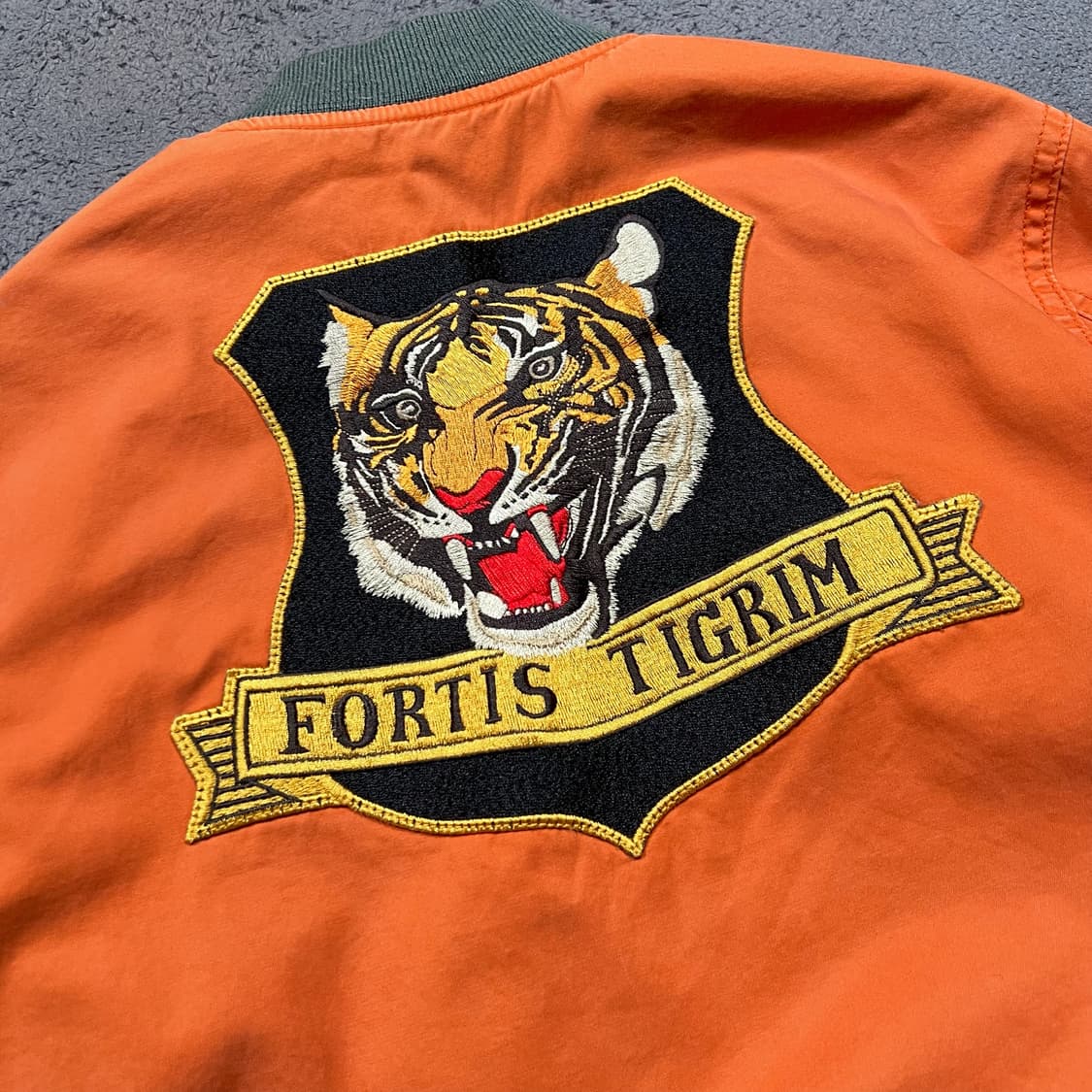 폴로 타이거 자수 리버시블 MA1 자켓 상품이미지9