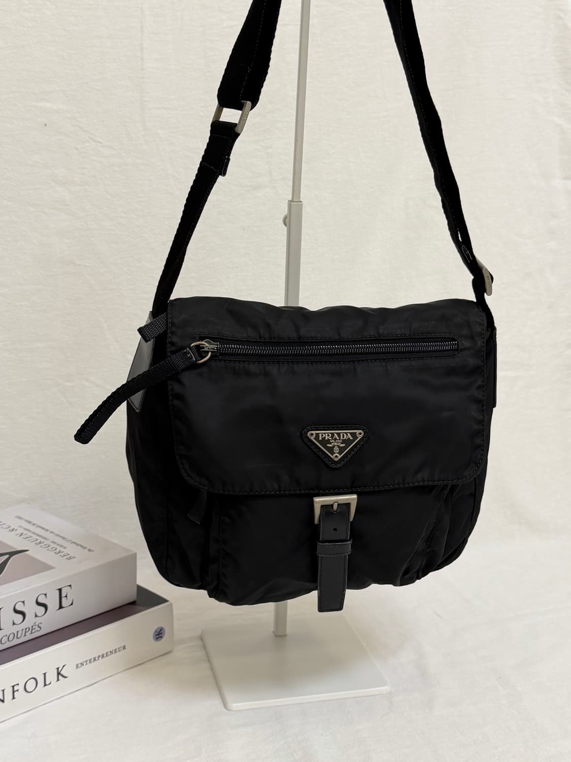 정품 프라다 포코노 나일론 메신저백 크로스백 숄더백 주우재백 상품이미지4