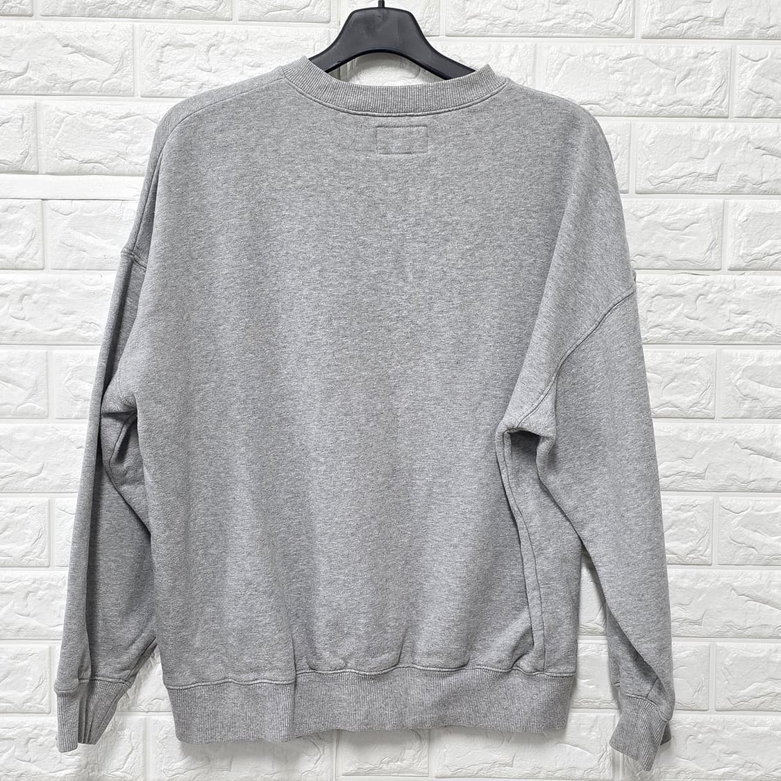 택포// XL 키르시 체리 맨투맨  상품이미지4