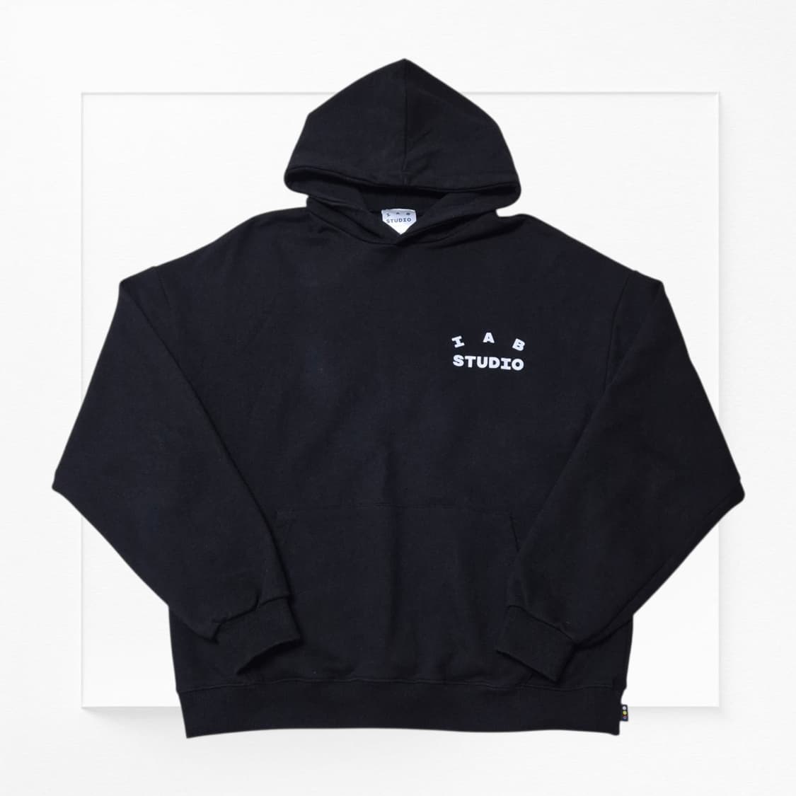 [우주매물🔥] 아이앱 스튜디오 후드 블랙 화이트 상품이미지1