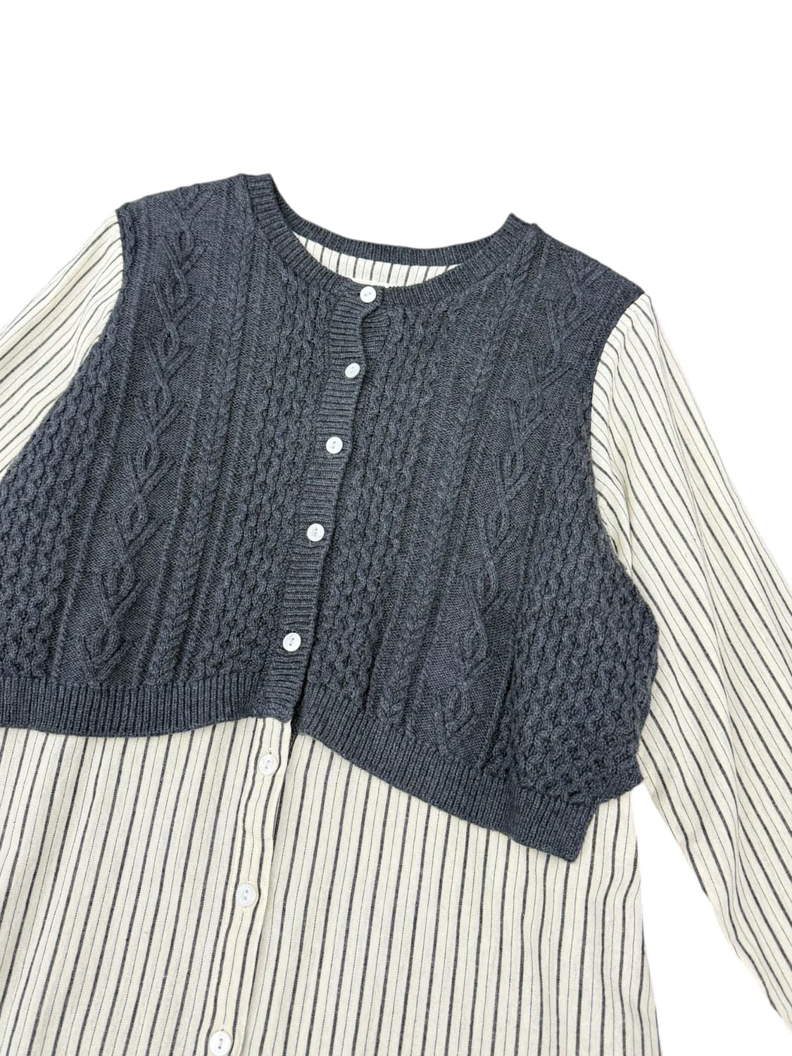 빔즈 하트 스트라이프 니트 배색 원피스 상품이미지4