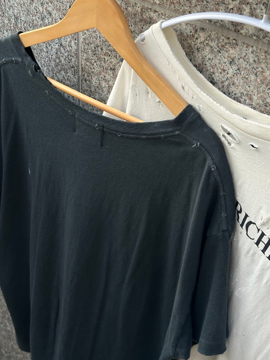 ERD 앙팡리쉬 데프리메 데미지 레터링 티셔츠 상품이미지6