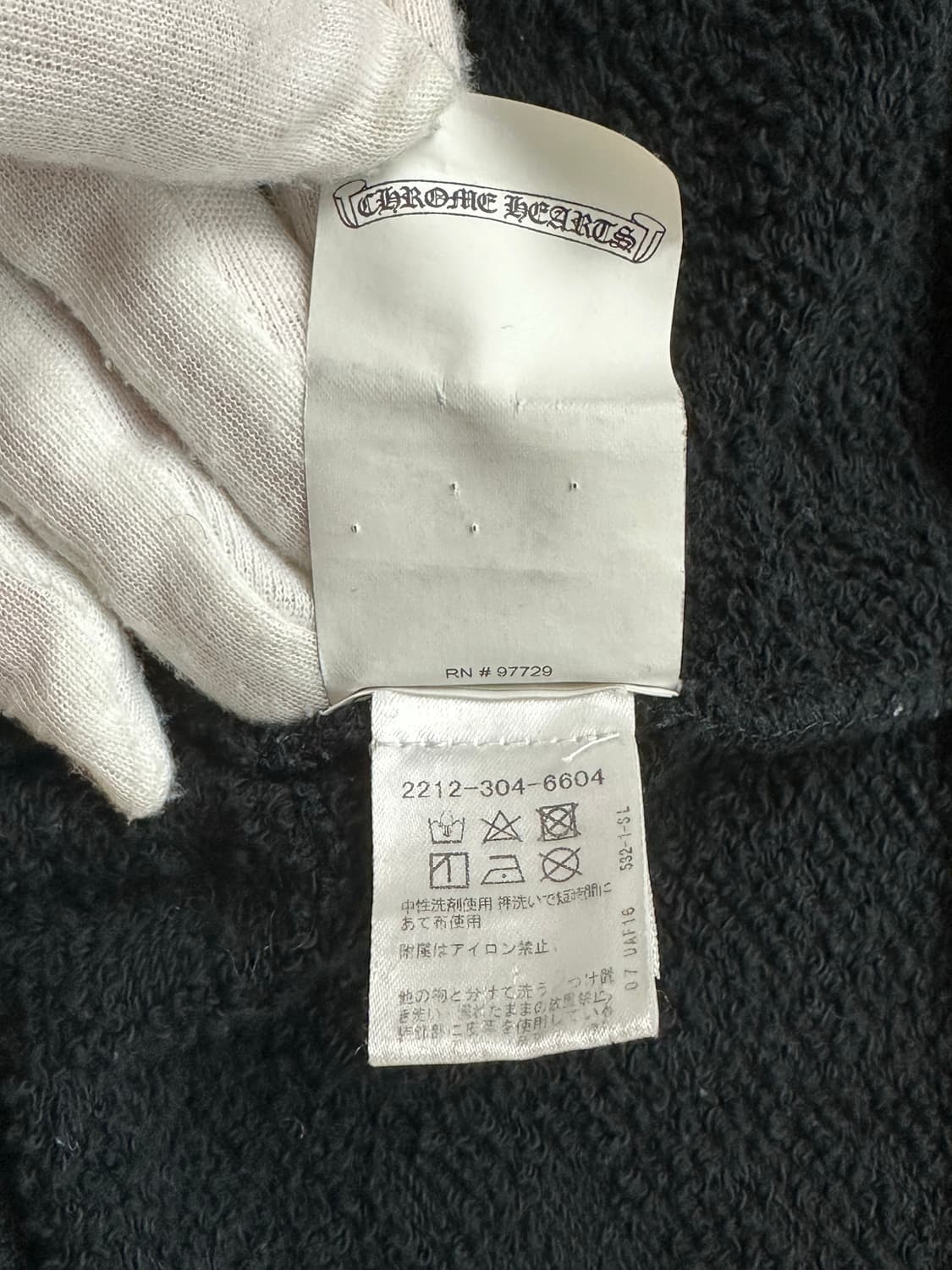 [L] 정품 크롬하츠 자수 모노그램 맨투맨 블랙 상품이미지8