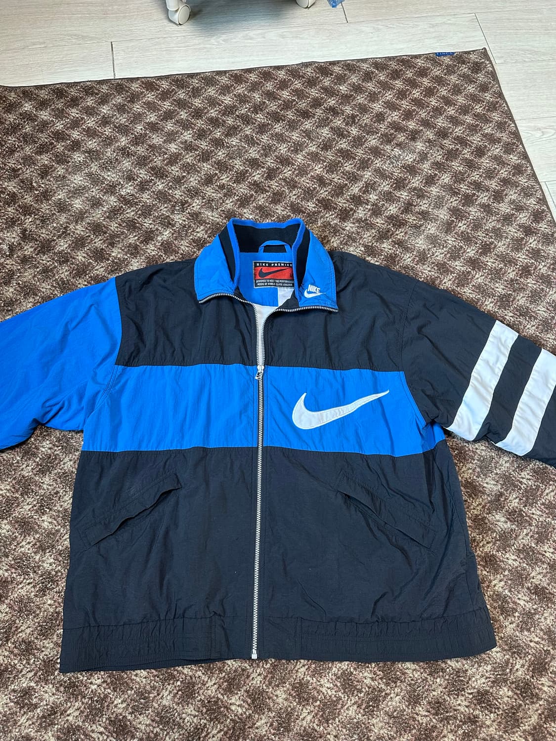 나이키 빈티지 바람막이 L 상품이미지5