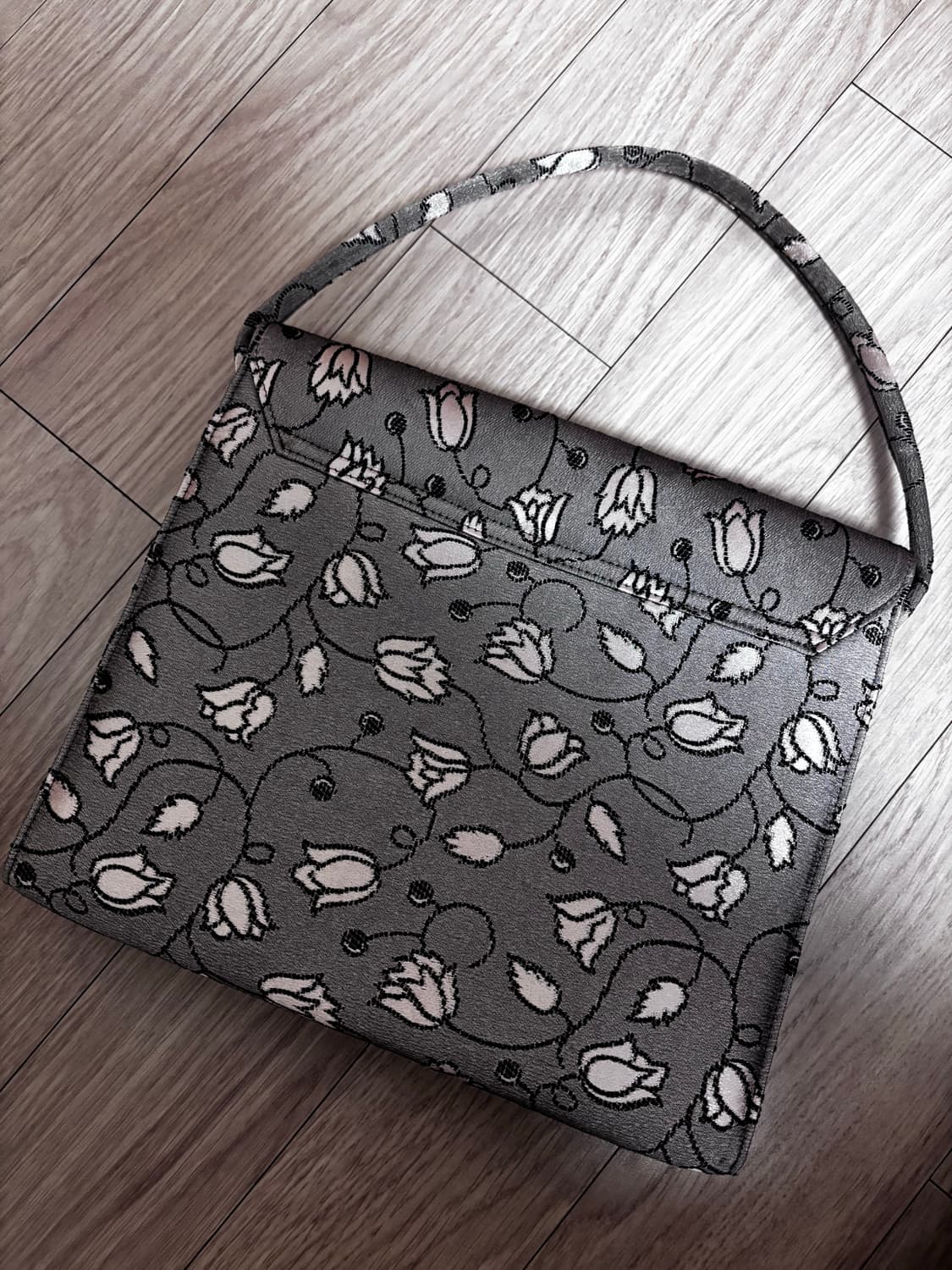 미스치프 이브닝백 상품이미지3