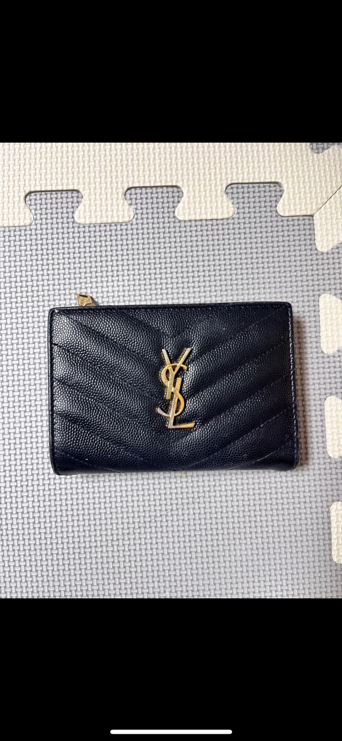 입생로랑 생로랑 금장 반지갑 상품이미지1