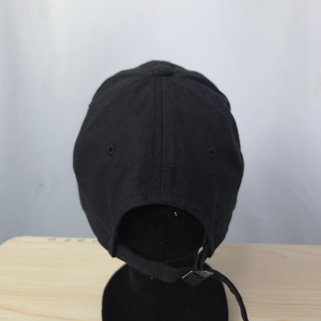 남녀공용/ 버커루 유니 피어싱 레터링 볼캡 블랙 상품이미지3