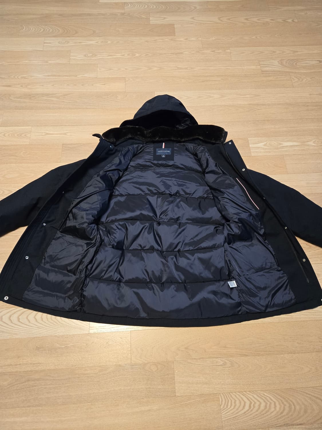 [m/100] 타미힐피거 남성 후드 패딩 상품이미지7