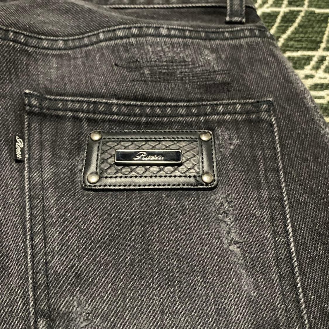 Roen skull crush black denim pants 상품이미지10