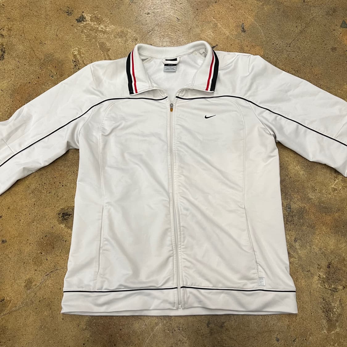 나이키 화이트 트레이닝복 세트 셋업 상품이미지2
