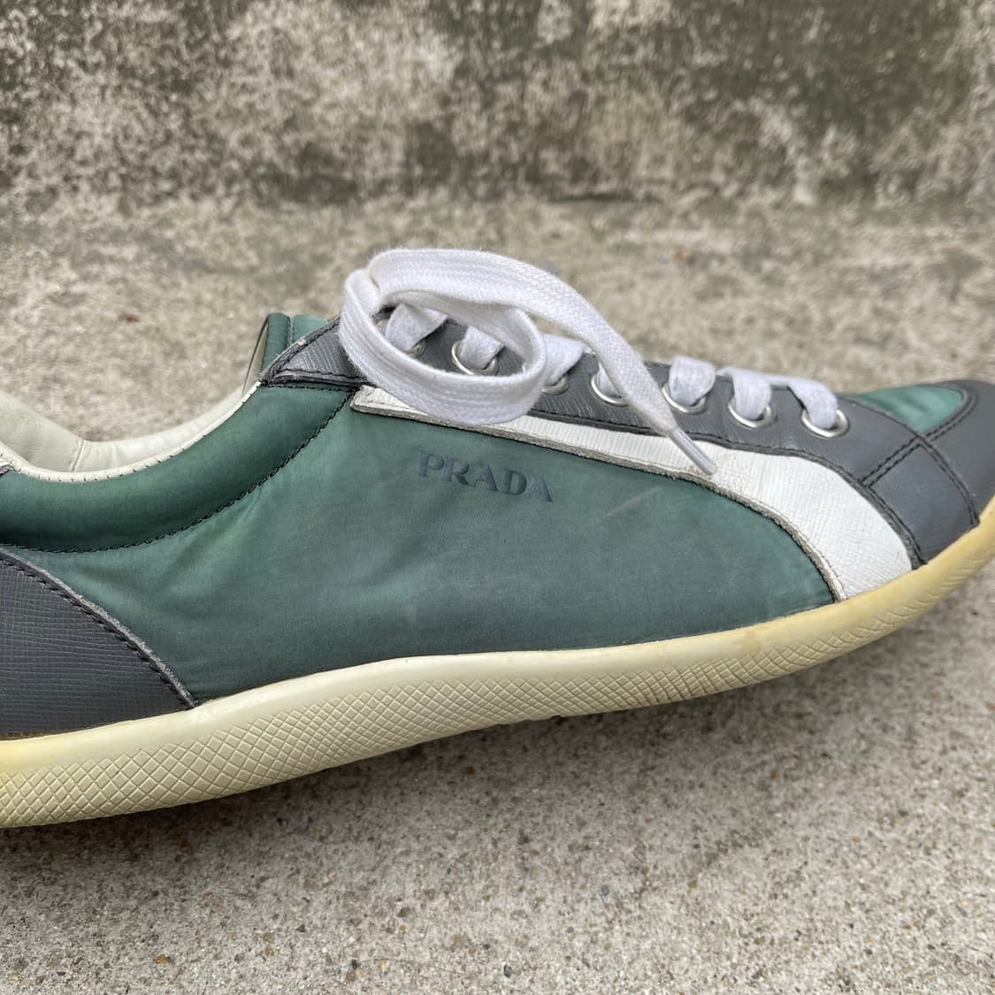 [8.5] Prada VTG 2000s 로우 스니커즈 (270~275) 상품이미지7