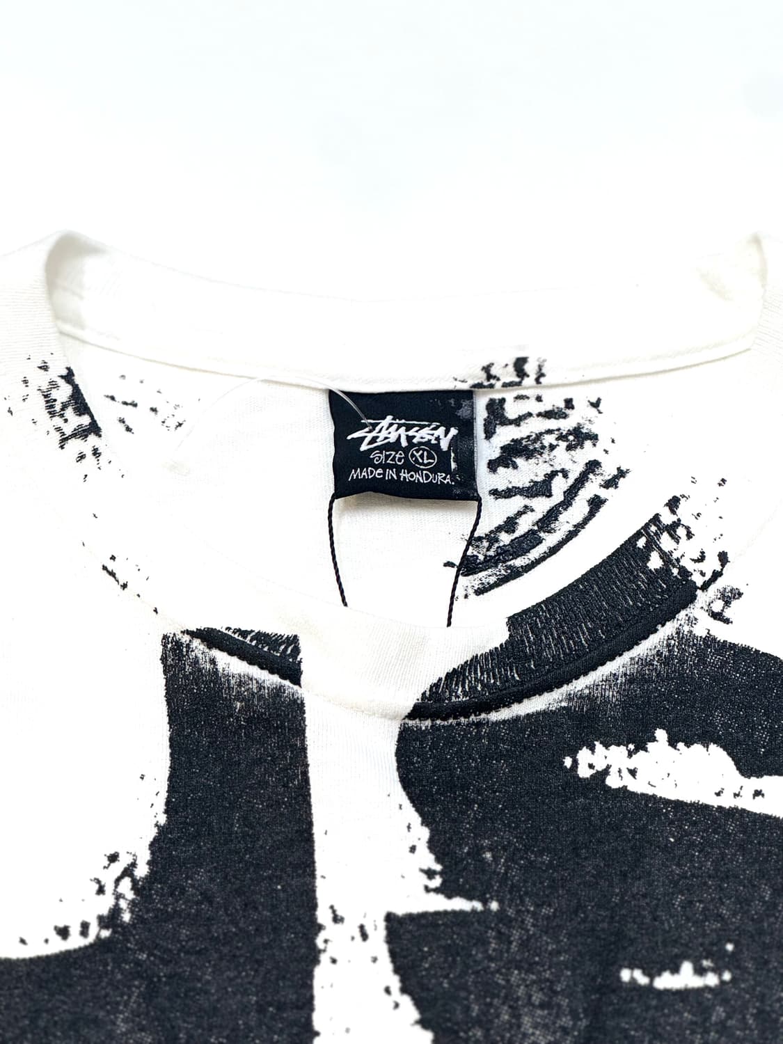 Stussy 스투시 닷 스탬프 반팔 티셔츠 화이트 색상 상품이미지4