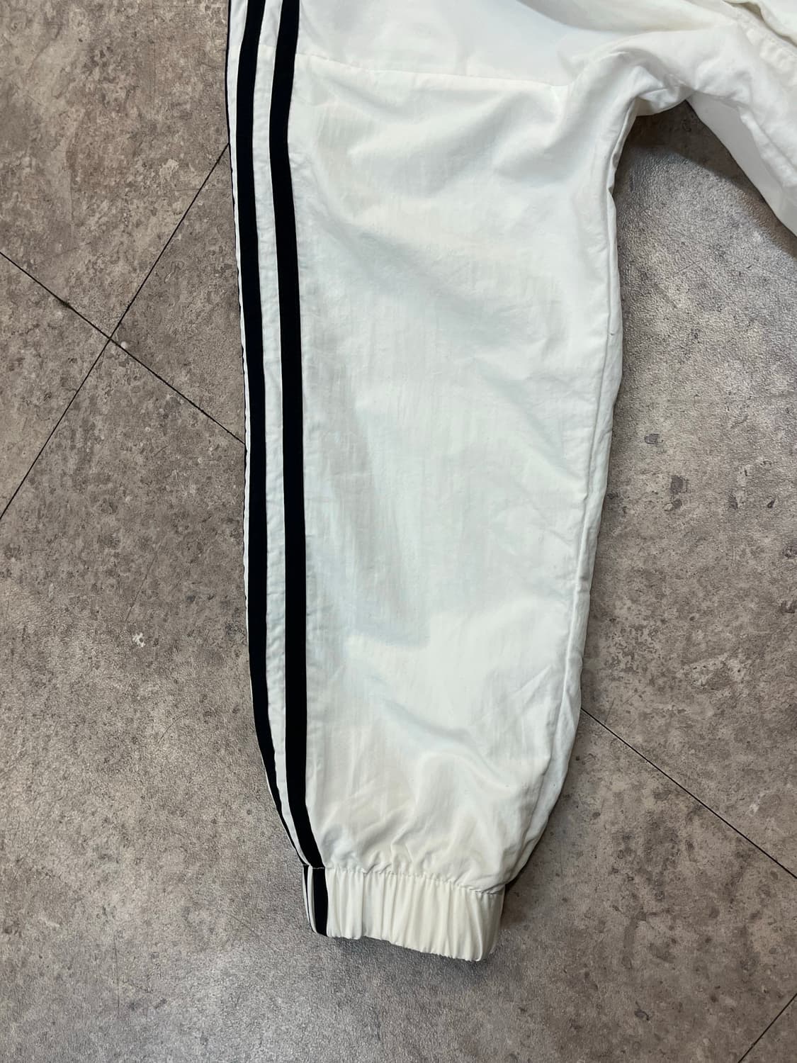 아디다스 크롭 후드 바람막이 화이트 S #csz2255 상품이미지10