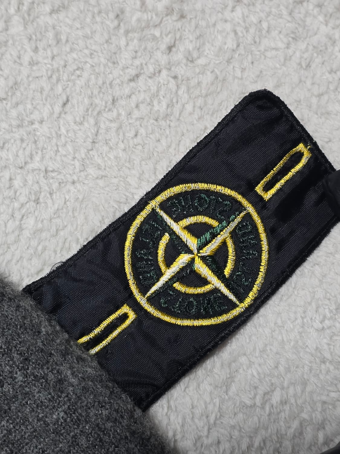 Stone Island 스톤아일랜드 와펜패치 울 가디건 100 상품이미지4