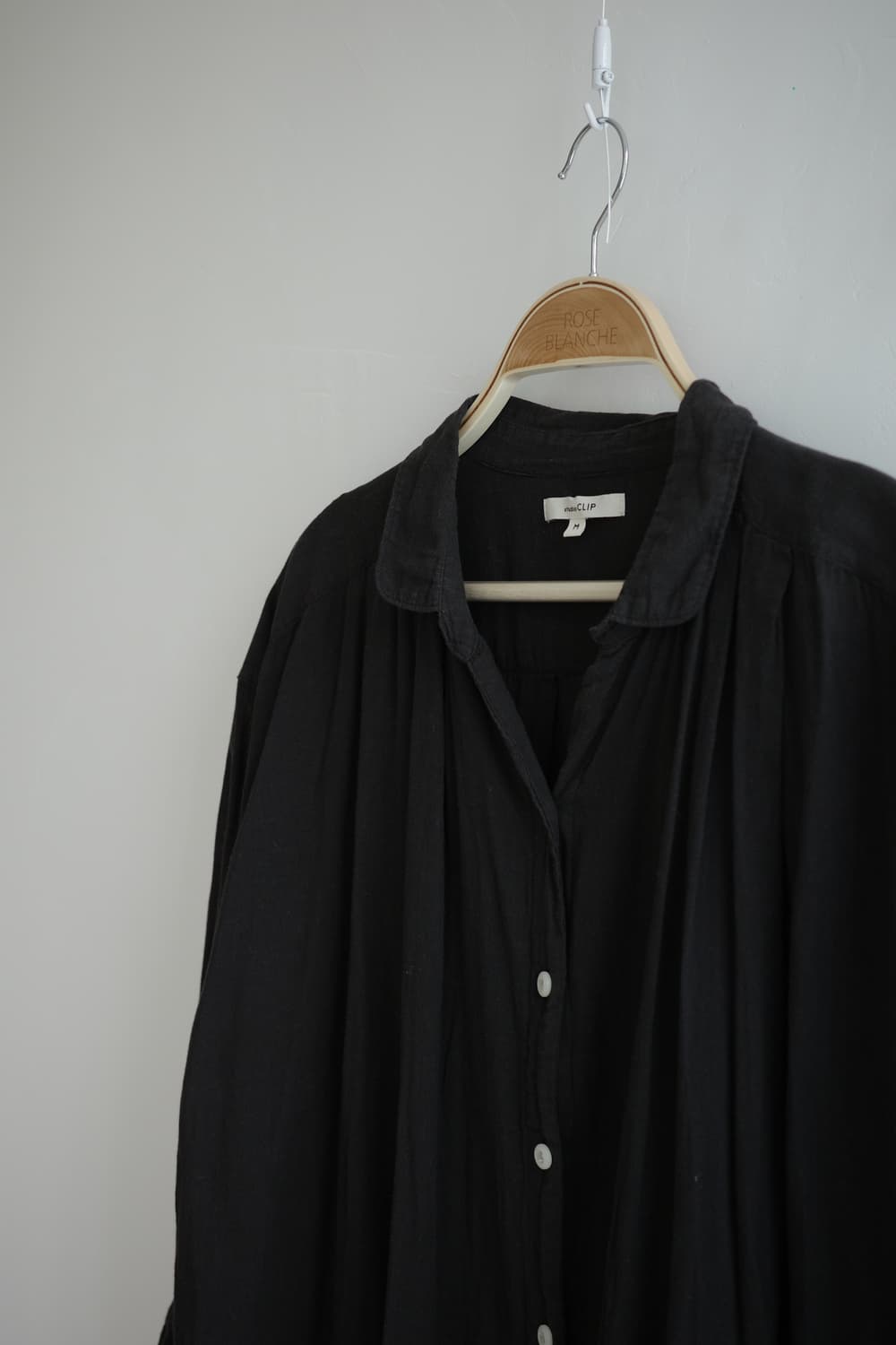 studio CLIP
• 블랙 아사 코튼 셔츠 롱 원피스 상품이미지5