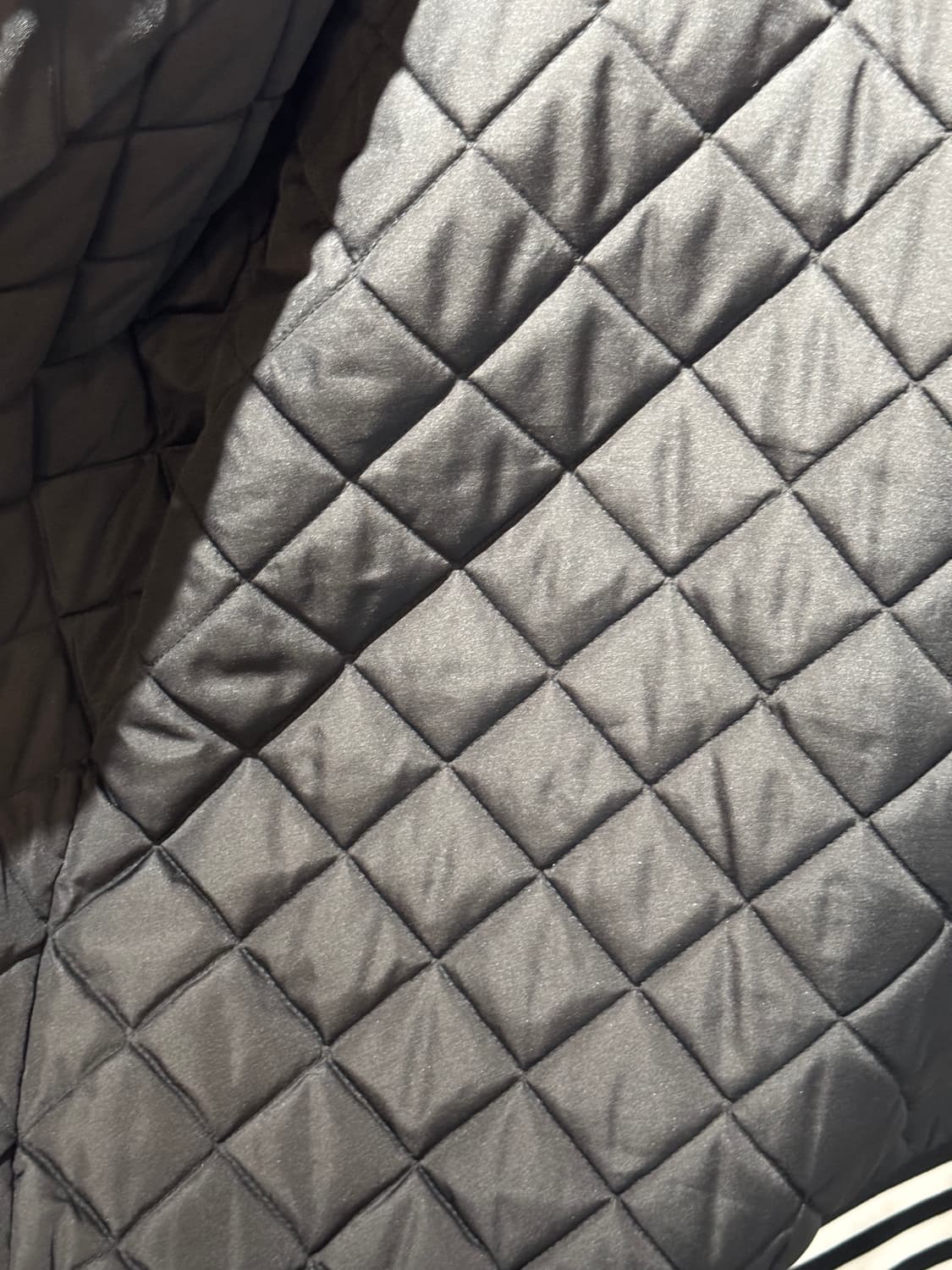 아디다스 니고베어 바시티자켓 L 상품이미지8