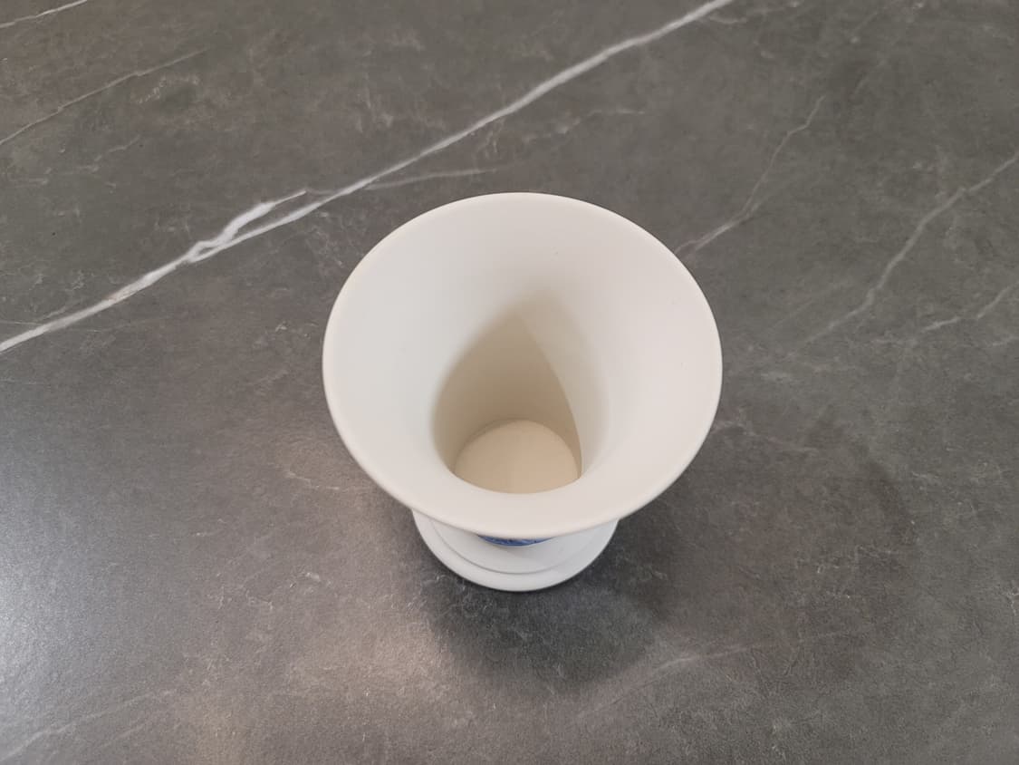 웨지우드 제스퍼웨어 라벤더 온 크림 화병 상품이미지8