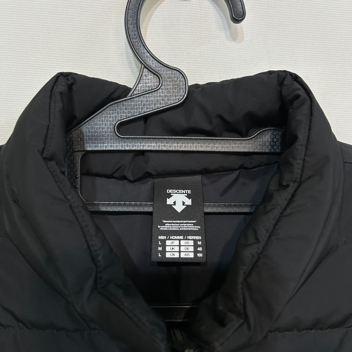데상트 남성 거위털 경량 패딩 100 상품이미지2