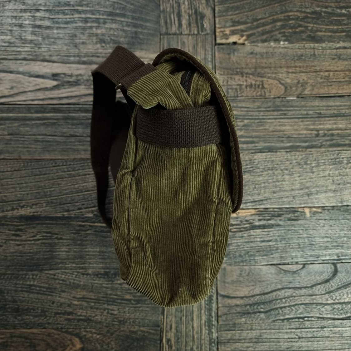 [루츠캐나다] 코듀로이 골덴 크로스백 M17765 상품이미지5