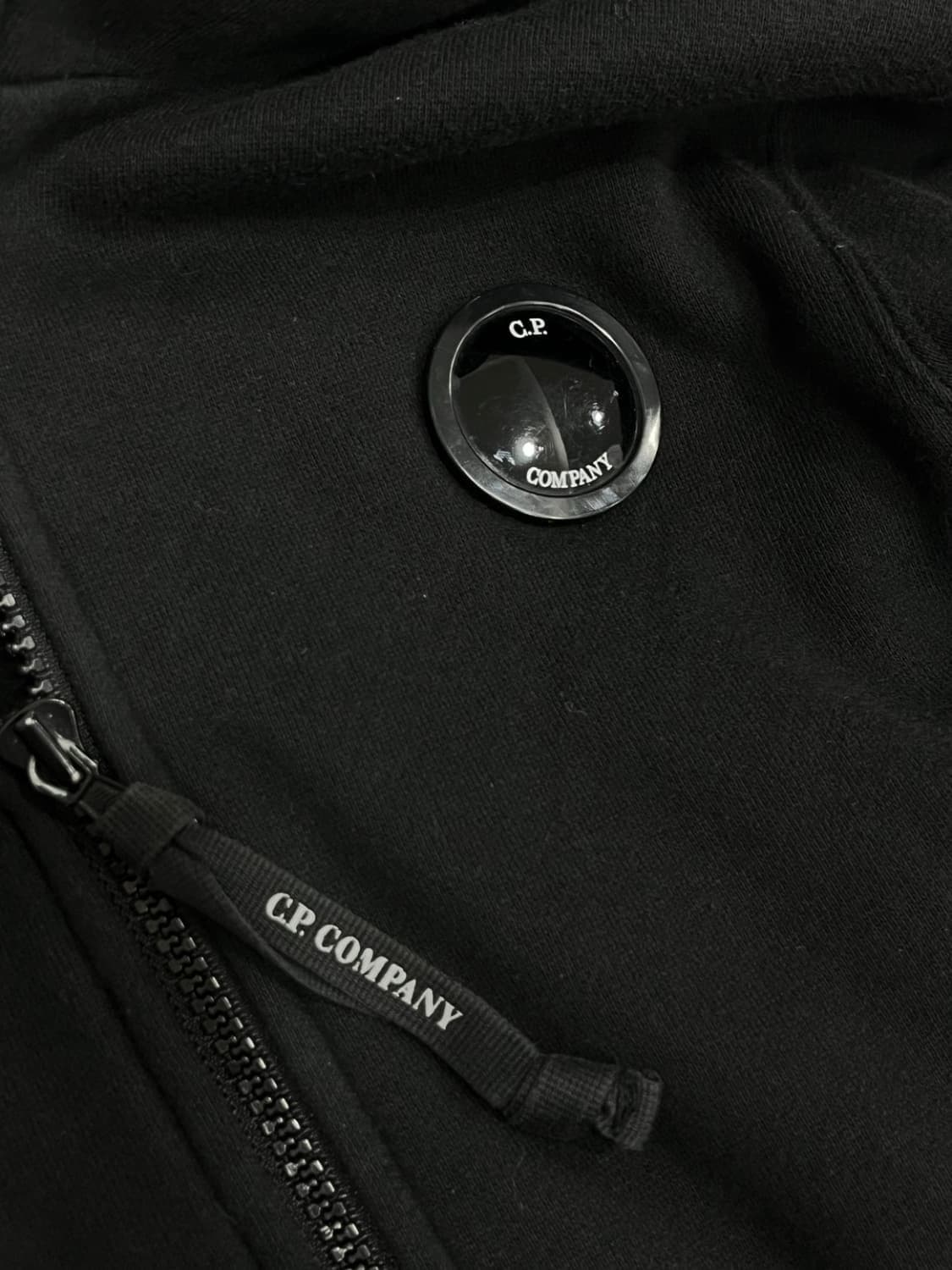 CP컴퍼니 하이넥 렌즈 후드 집업  상품이미지4