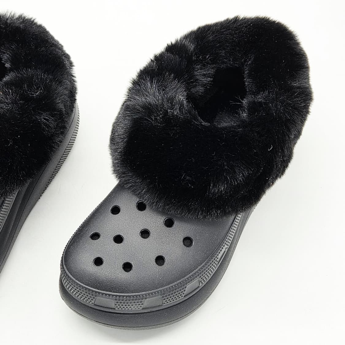 크록스 퍼에버 크러쉬 블랙 (M4 W6) 상품이미지4