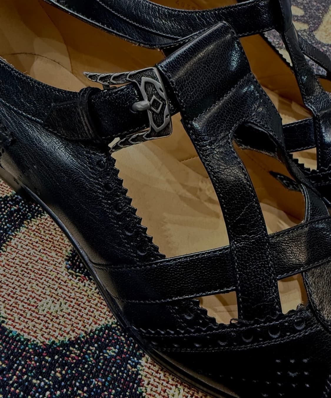 구찌(여름 구두 희귀 상품) 컷아웃 브로그 슈즈 280-285 상품이미지5