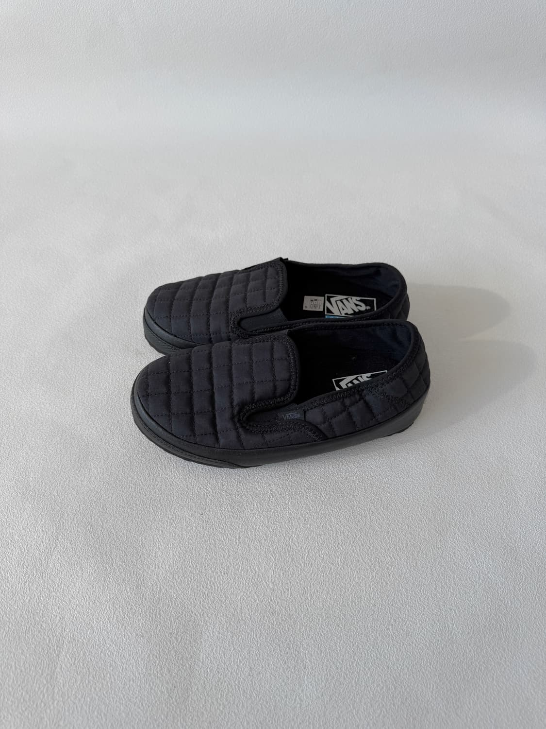 [230]반스(Vans) 패딩 슬립온 상품이미지1