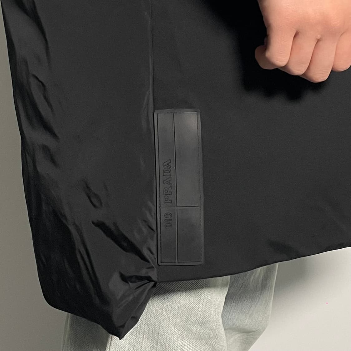 프라다 리나일론 하프 다운패딩 (on.594)   상품이미지5