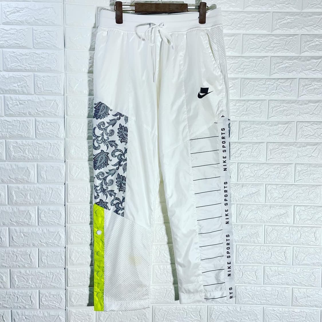 나이키 nsp nsw 우븐팬츠 상품이미지1