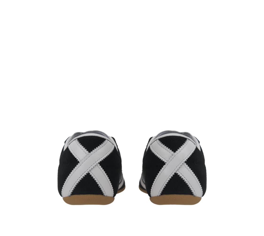 아디다스 도쿄 블랙 클라우드 화이트 새상품 상품이미지2