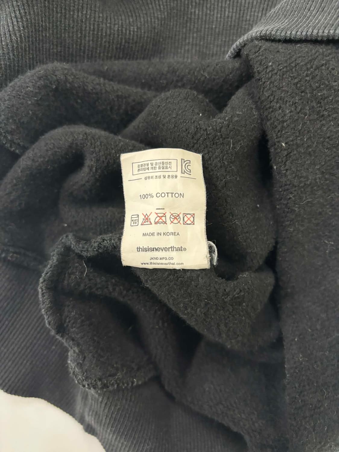 디스이즈네버뎃 T로고 블랙 스웨트셔츠 맨투맨(XL) 상품이미지5
