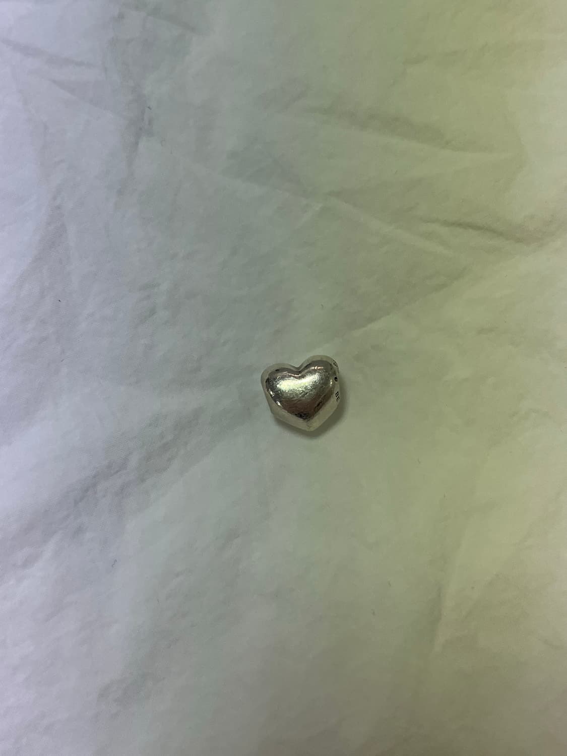 판도라 참 비 러브 인그레이블 하트 참 실버 793439C00 상품이미지4