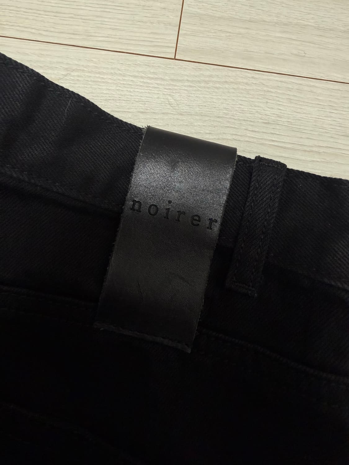 노이어 디스트로이드플레어진 블랙 50 상품이미지4