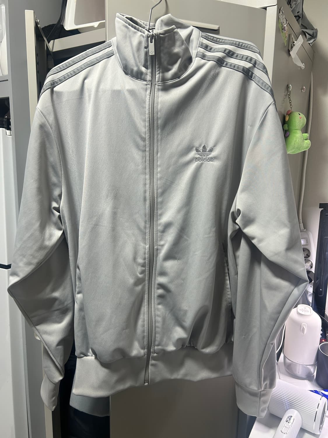 아디다스 그레이 트랙탑 L 상품이미지1