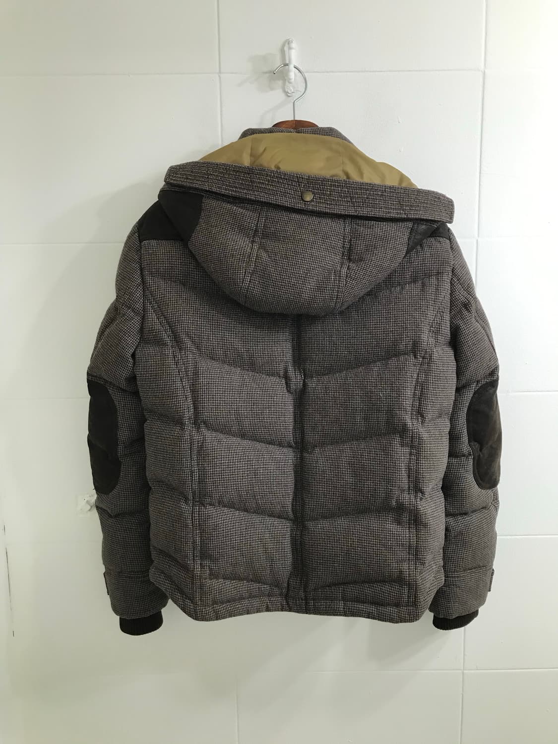 (세트 할인 가능) series 브라운 스웨이드 패치 코튼 패딩 상품이미지5