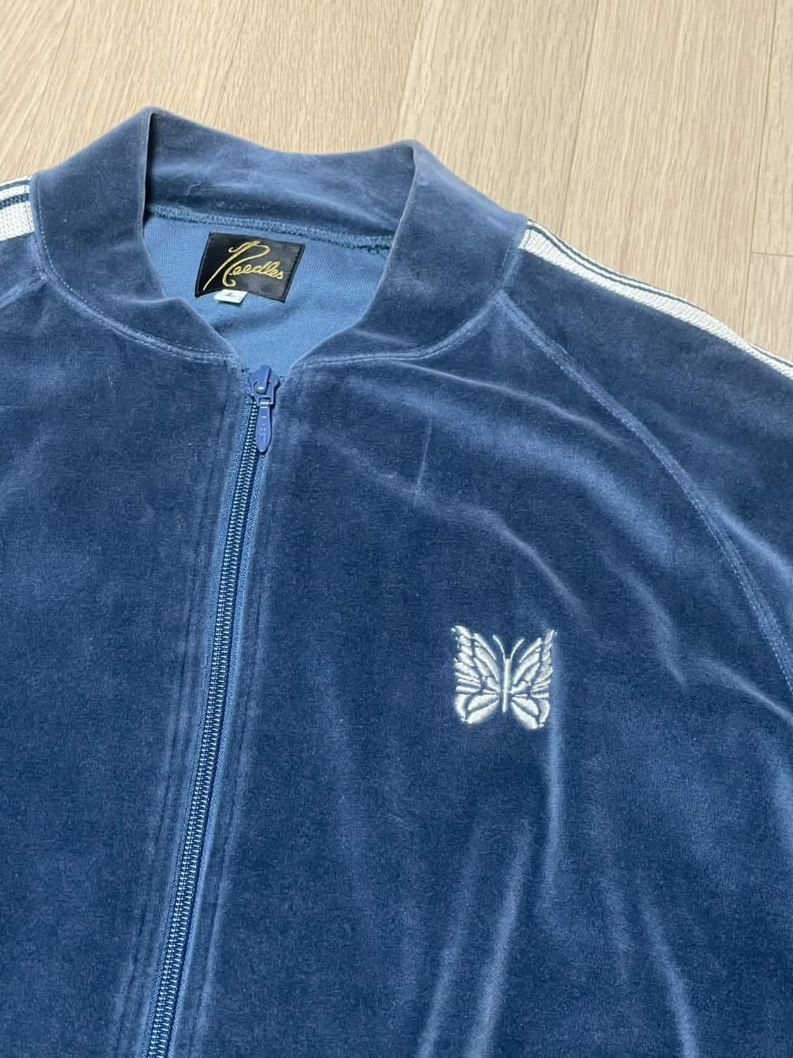 니들스 벨루어 자켓 상품이미지3