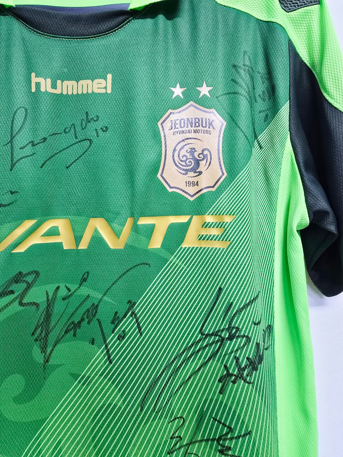 험멜 전북 현대 모터스 친필 사인 유니폼 상품이미지3
