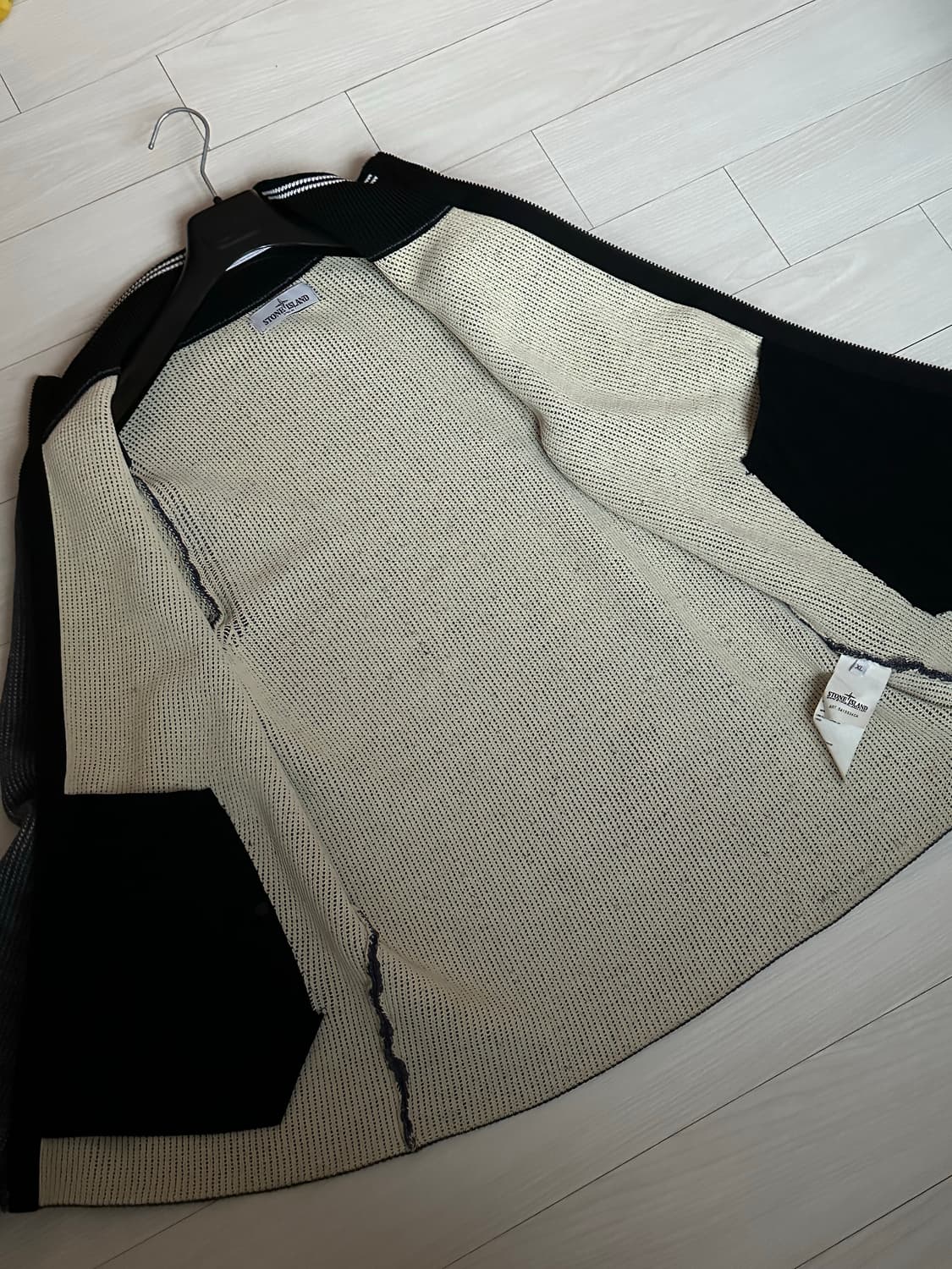 스톤아일랜드 코랄 헤비웨이트 니티드 자켓 XL(105-110) 상품이미지3