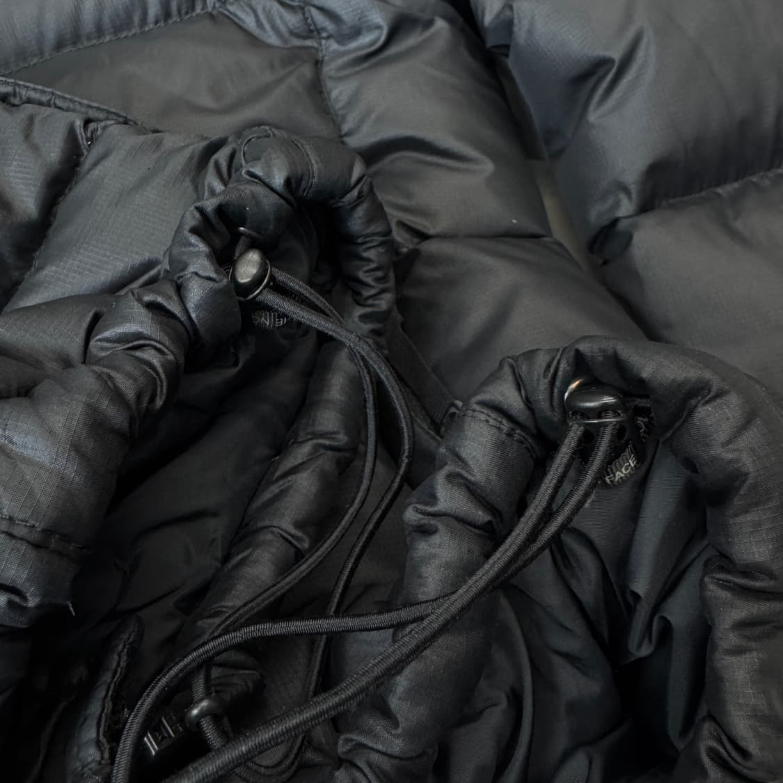 노스페이스 700 눕시 구스다운 푸퍼 패딩 블랙 상품이미지5