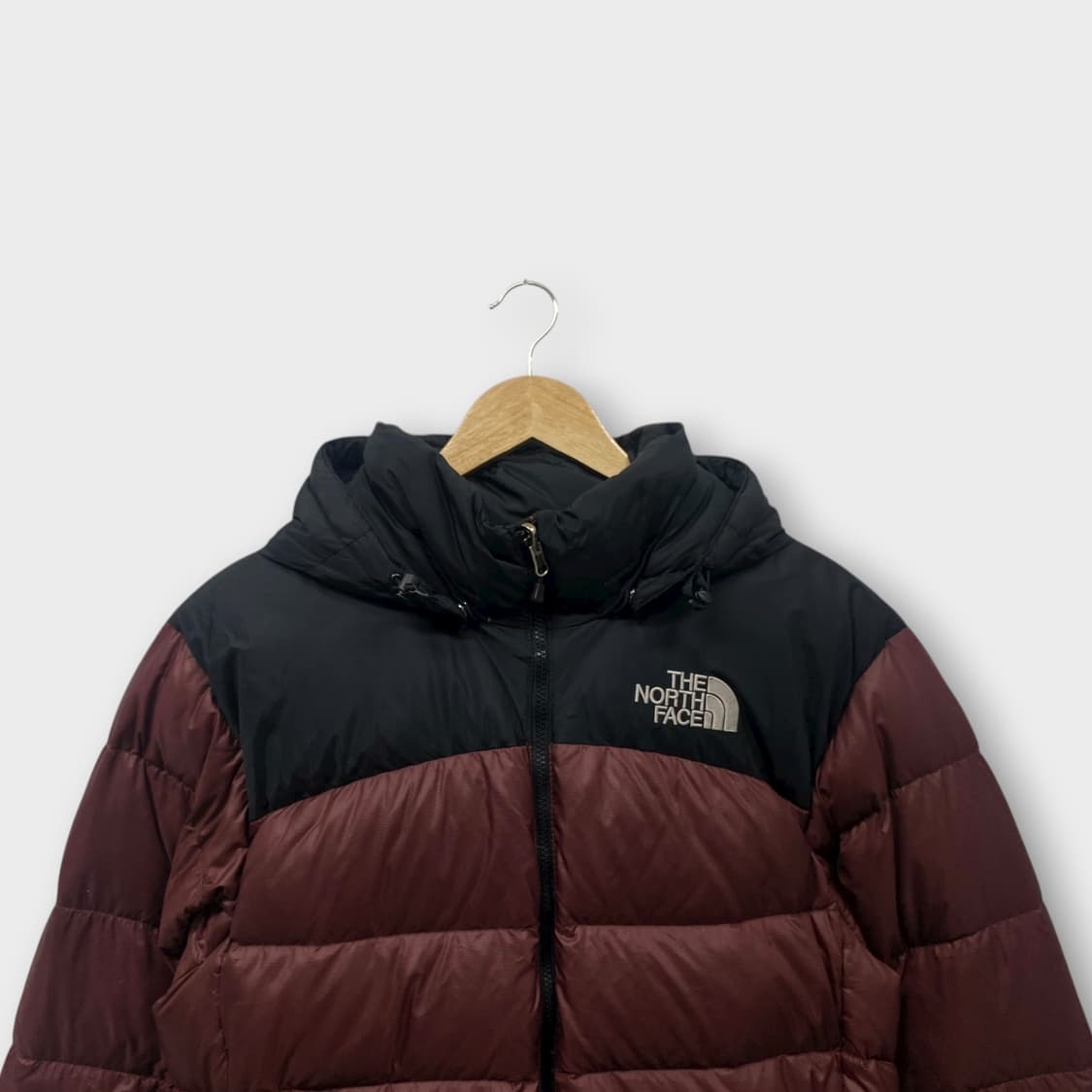 노스페이스 700 브라운배색 눕시 구스패딩-  상품이미지2