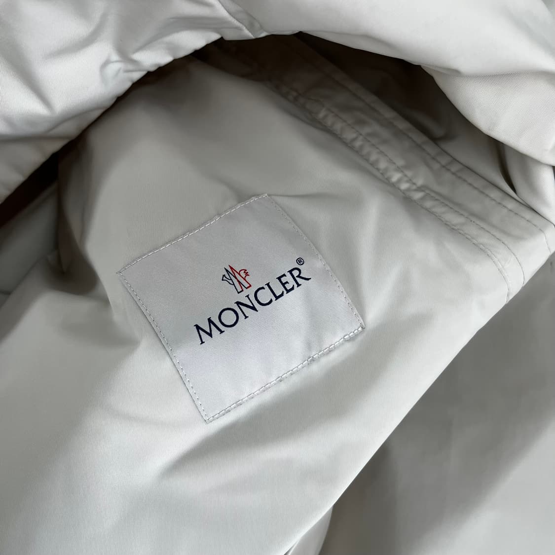 몽클레어 우먼 알피크 바람막이 1 상품이미지6