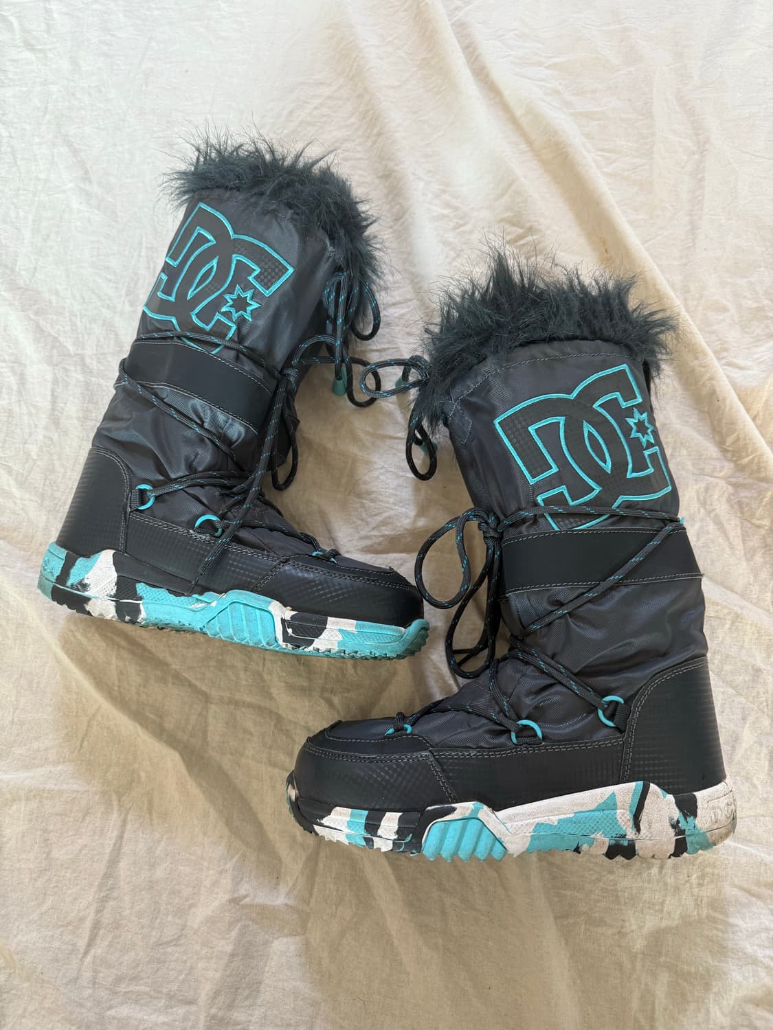 Y2k 빈티지 dc 털부츠  상품이미지1