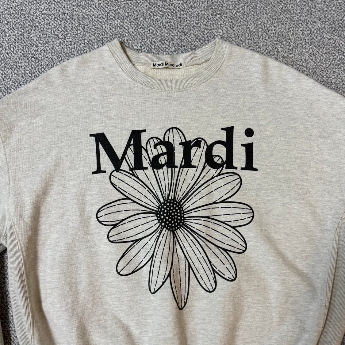 마르디 메크르디 맨투맨 상품이미지3