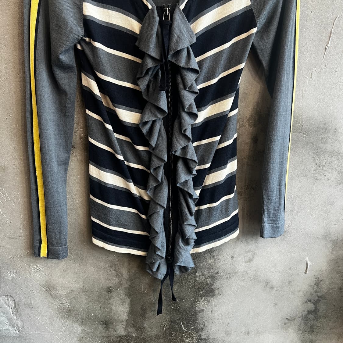 마르니 H&M 러플 스트라이프 자켓 상품이미지5