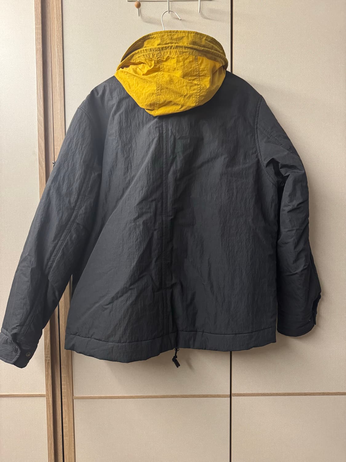 이스트로그 x 시리즈 유틸리티 숏 파카 다운 패딩 상품이미지2