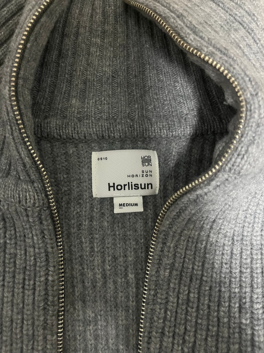 홀리선 니트집업m 상품이미지2