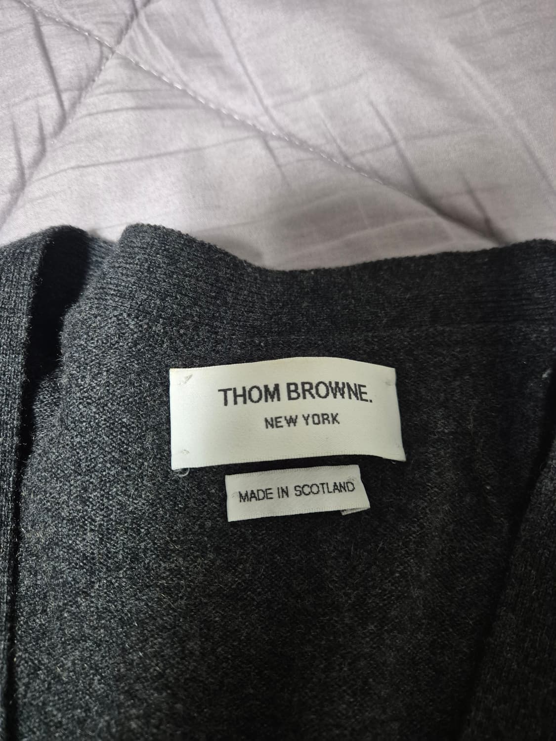 톰브라운 캐시미어 가디건 상품이미지3