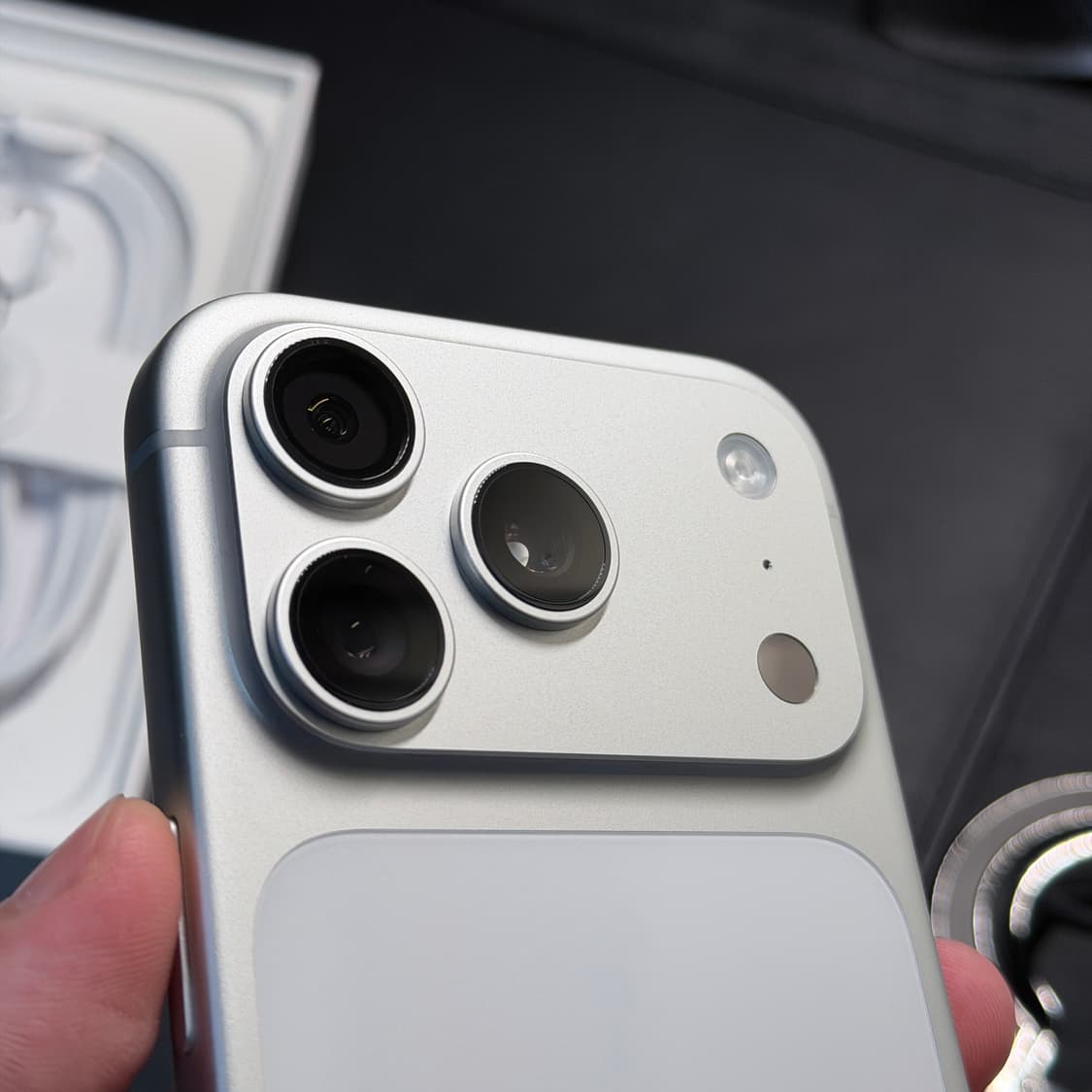 아이폰 17 프로 256GB 실버 풀박스 자급제 상품이미지7